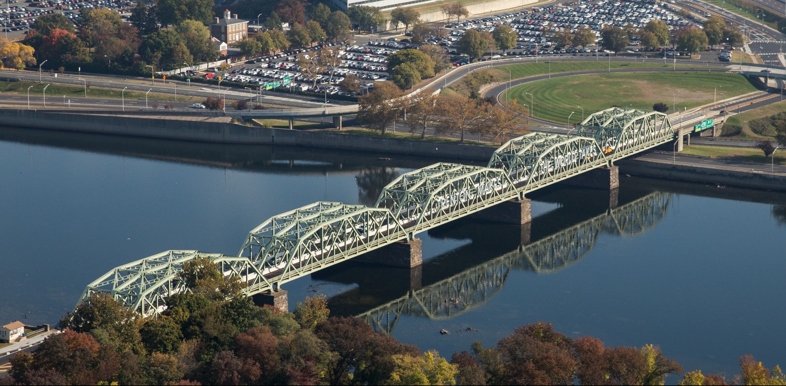 Photo of Lower Trenton Bridge